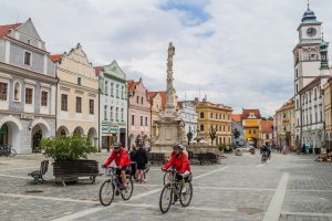 Cyklisté v&nbsp;Třeboni |Třeboňské Apartmány